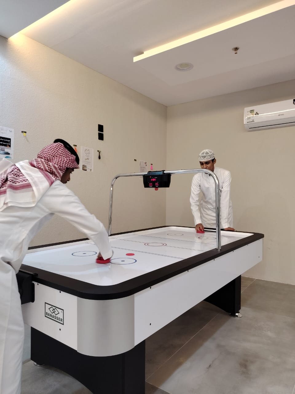 هوكي الطاولة